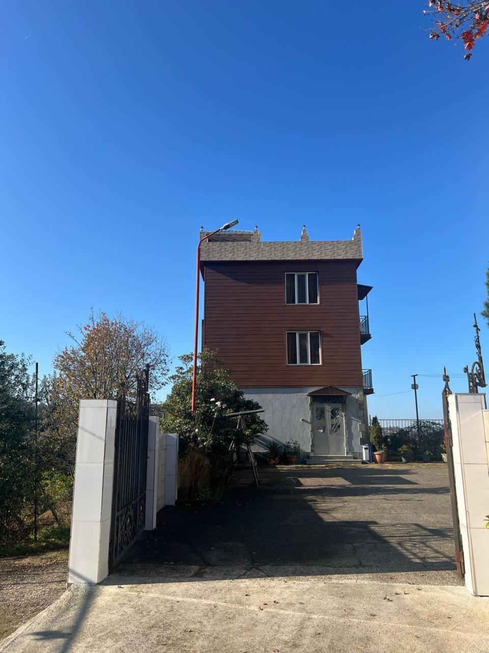 Hotel Gt House Batumi Exterior foto